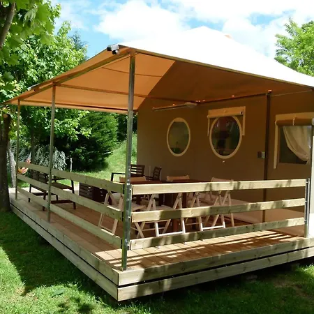 Accueillant Animaux - 6 Pers. - Api-1-52-2330 Camping Arras-sur-Rhone